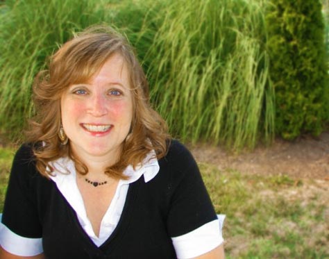 Q&A with Novelist and IgoUgo Member Carmen Shirkey Photo