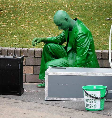 Got Some Green? Head to the World Buskers Festival Photo