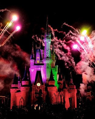 Honorary Traveler of the Week is a Disney Expert Photo